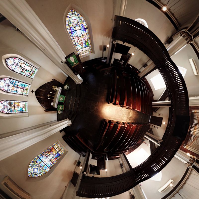 visyco-360-do-interior-da-igreja